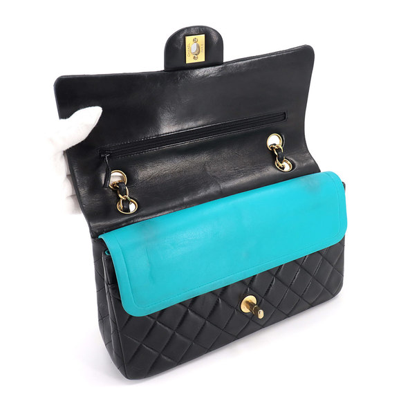 CHANEL Matelasse 25 Chain Shoulder Bag Leather Black Blue Bicolor A01112 Gold... - Picture 7 of 9